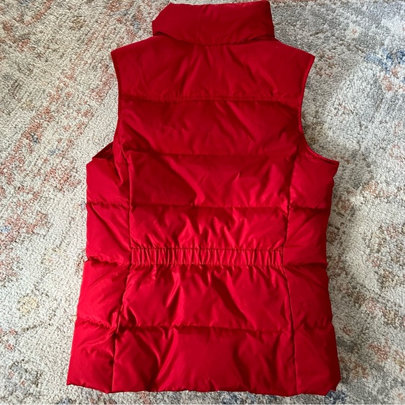 Like new! Lands End red winter puffer vest - Picture 2 of 3
